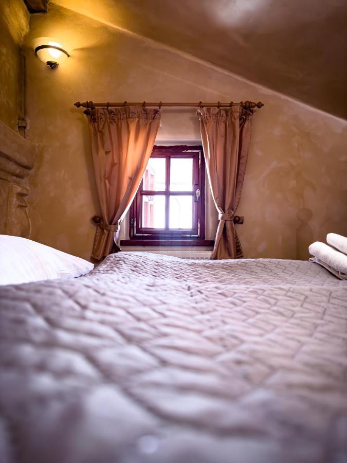Penzion Baroko Rooms & Breakfast Cafe Bar Český Krumlov Buitenkant foto