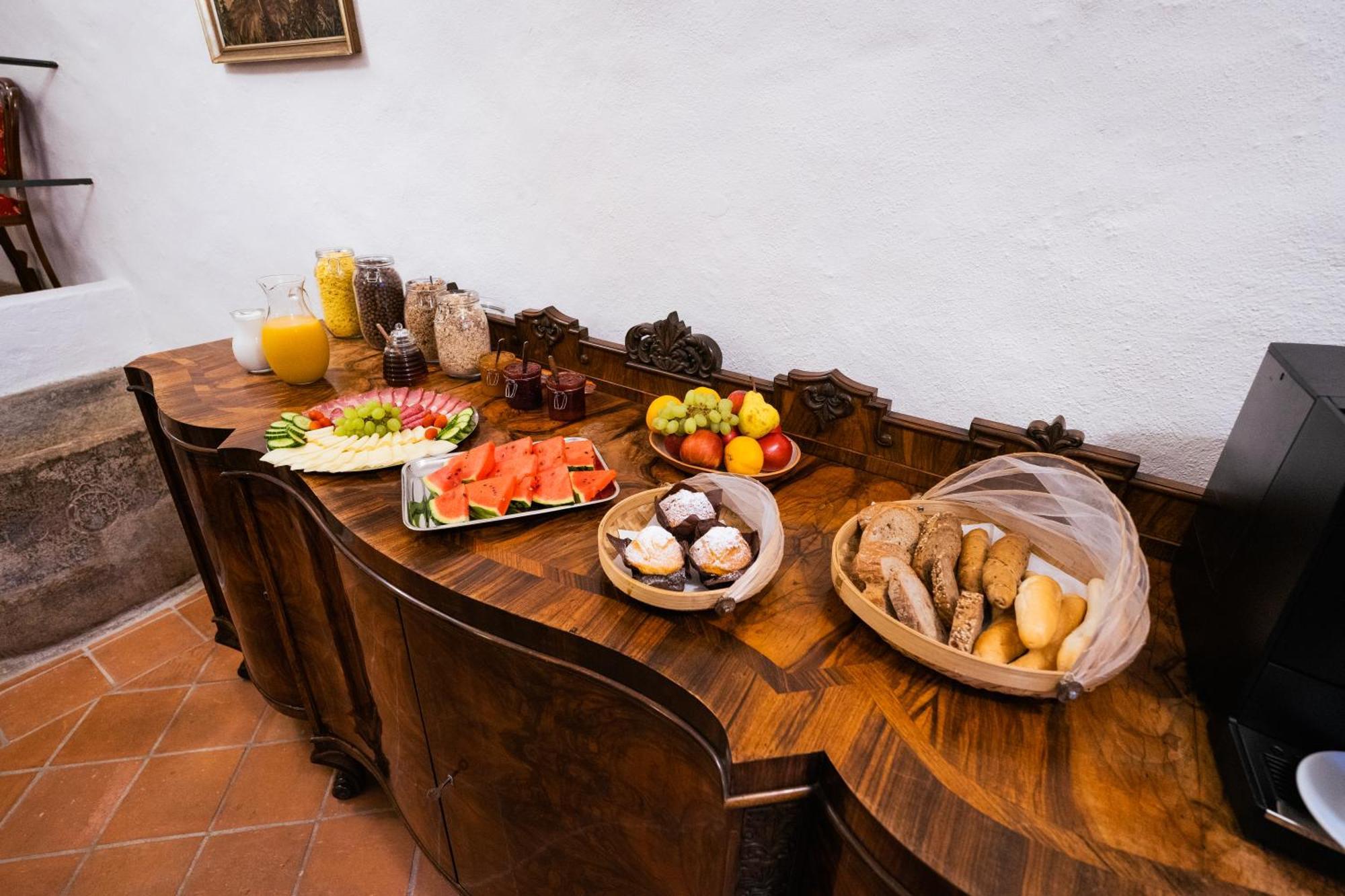 Penzion Baroko Rooms & Breakfast Cafe Bar Český Krumlov Buitenkant foto