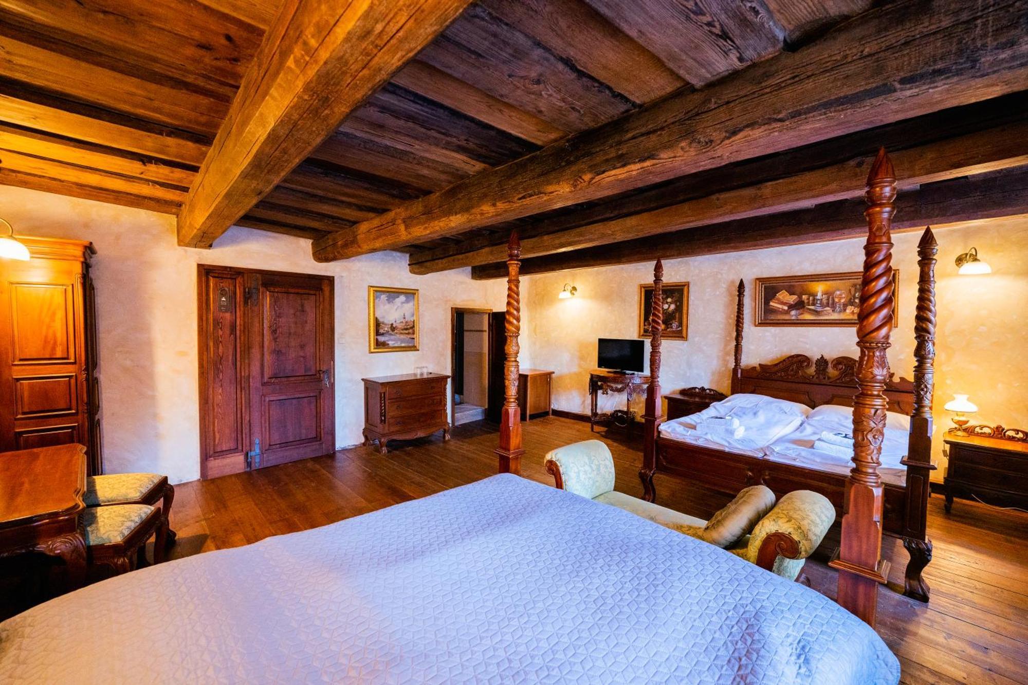 Penzion Baroko Rooms & Breakfast Cafe Bar Český Krumlov Buitenkant foto