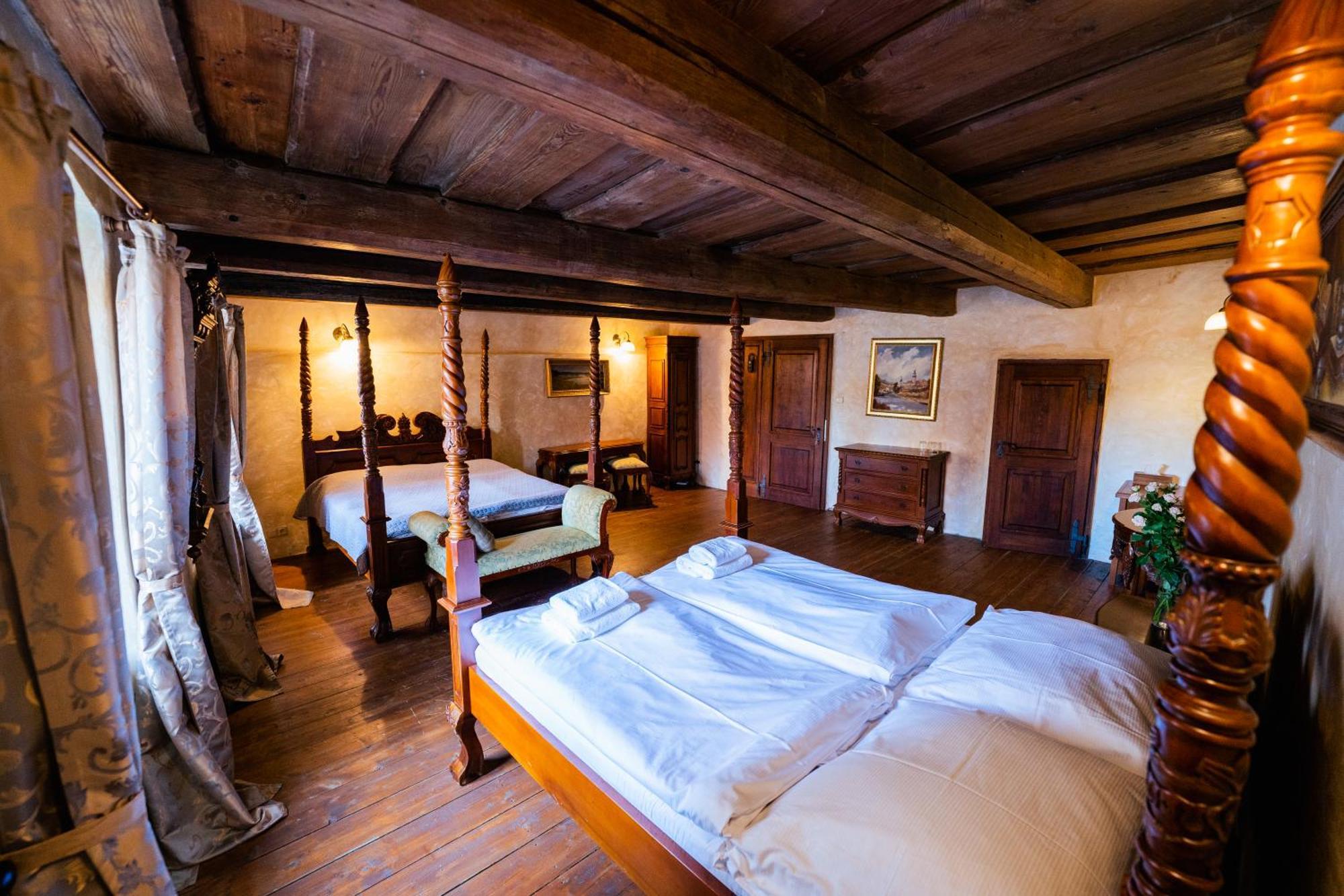 Penzion Baroko Rooms & Breakfast Cafe Bar Český Krumlov Buitenkant foto