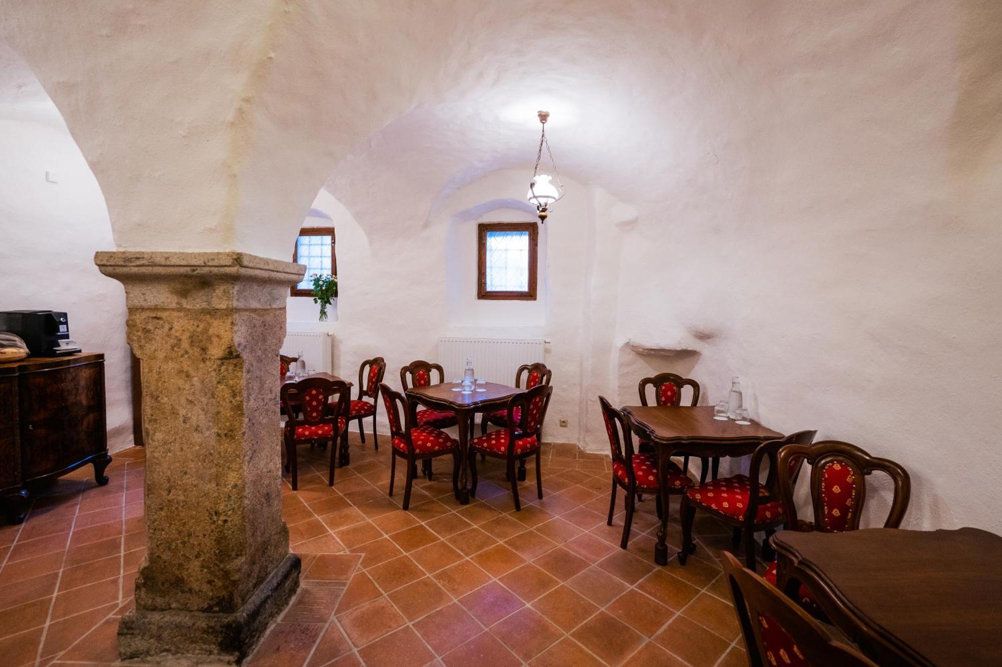 Penzion Baroko Rooms & Breakfast Cafe Bar Český Krumlov Buitenkant foto